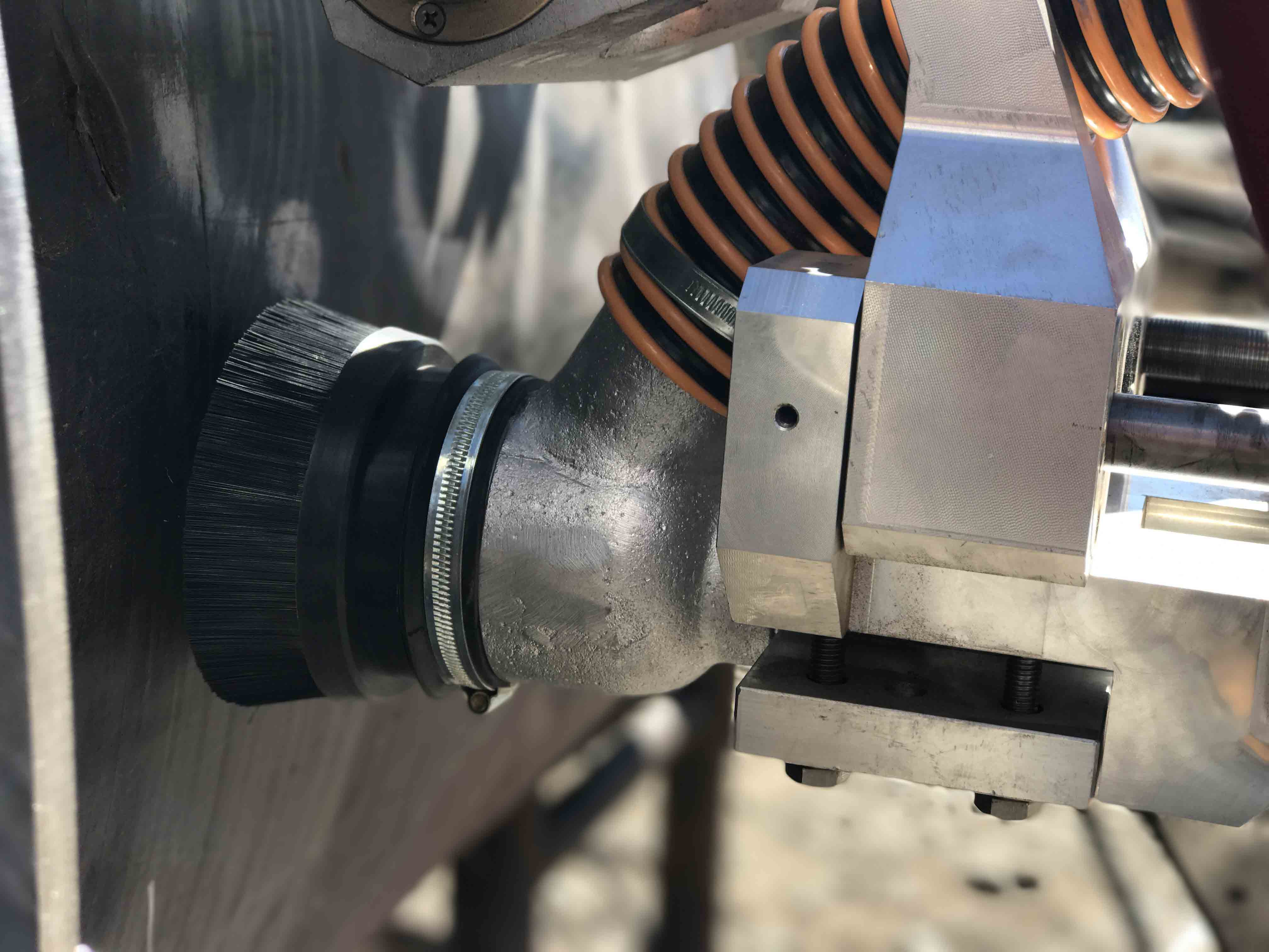 自動噴砂機(jī)